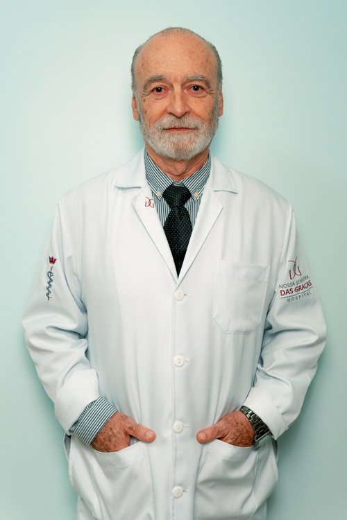 Dr. Eduardo